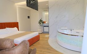 Hotel Strora